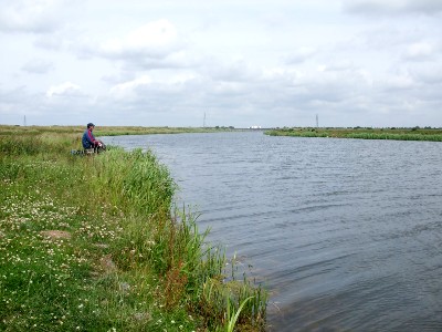 River Welland at 4 Mile Bar